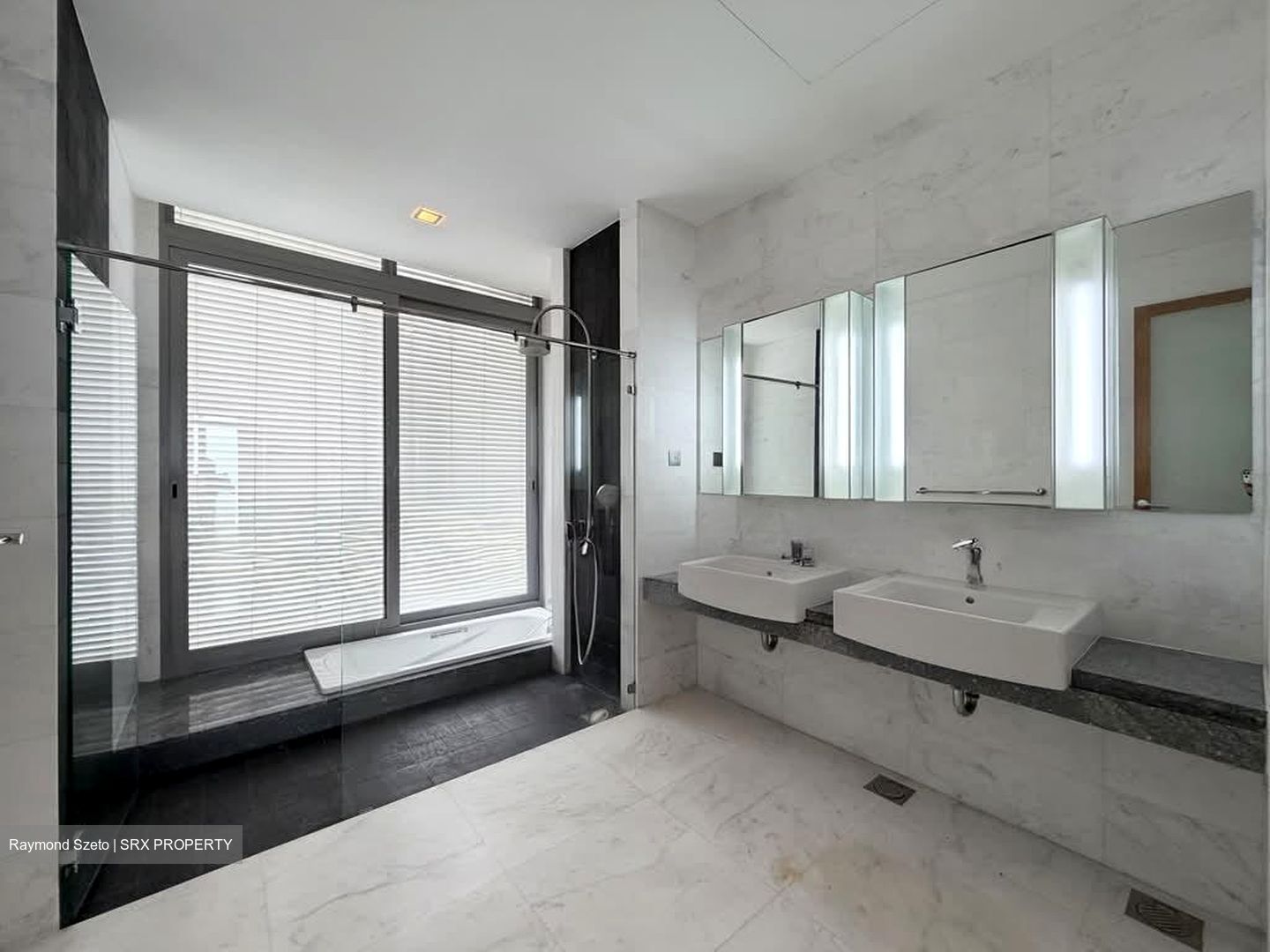 The Oceanfront @ Sentosa Cove (D4), Condominium #586247151